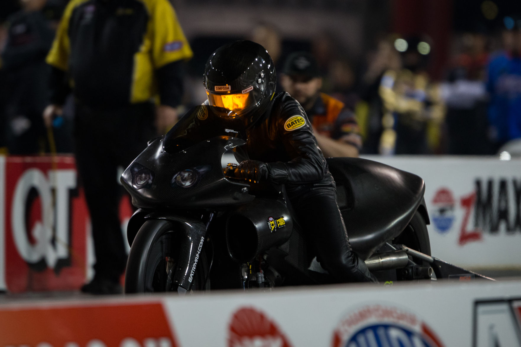 Friday action during the 2019 NGK Spark Plugs NHRA 4-Wide Nationals.